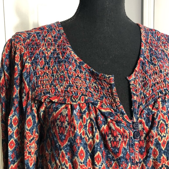 Beachlunchlounge Long Sleeves Smock Button Top - Picture 4 of 7